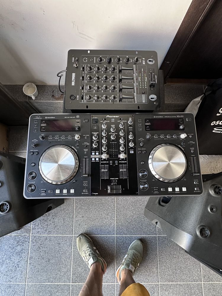 Sistem audio profesional ALTO+consola dj Pioneer