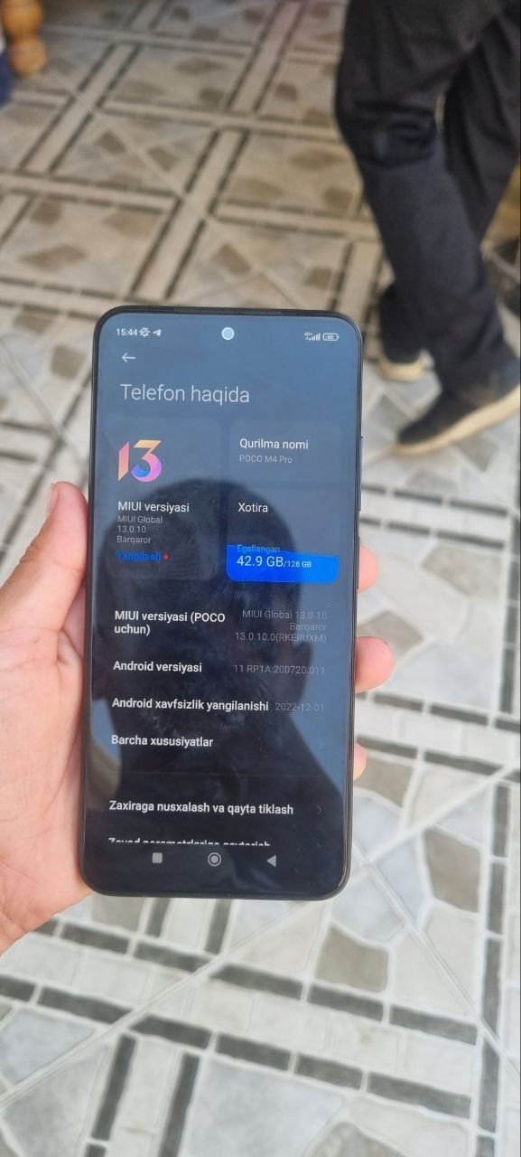 Poco m4 pro kriwkada Sal chiziqi bor qogan joyi ideal olasz ishlatasz