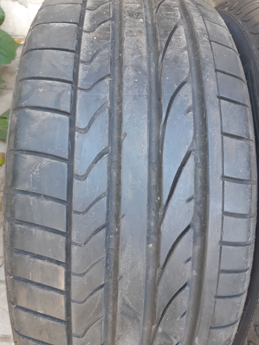 НОВА! По 1 бр 245 45 18 Bridgestone potenza & Pirelli