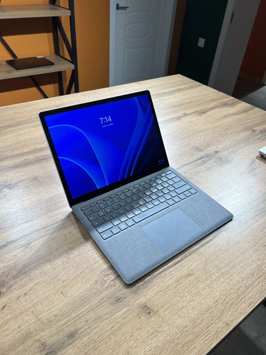Microsoft Surface Laptop 4 I7 - 11Gen / 16 Gb / 512 Gb