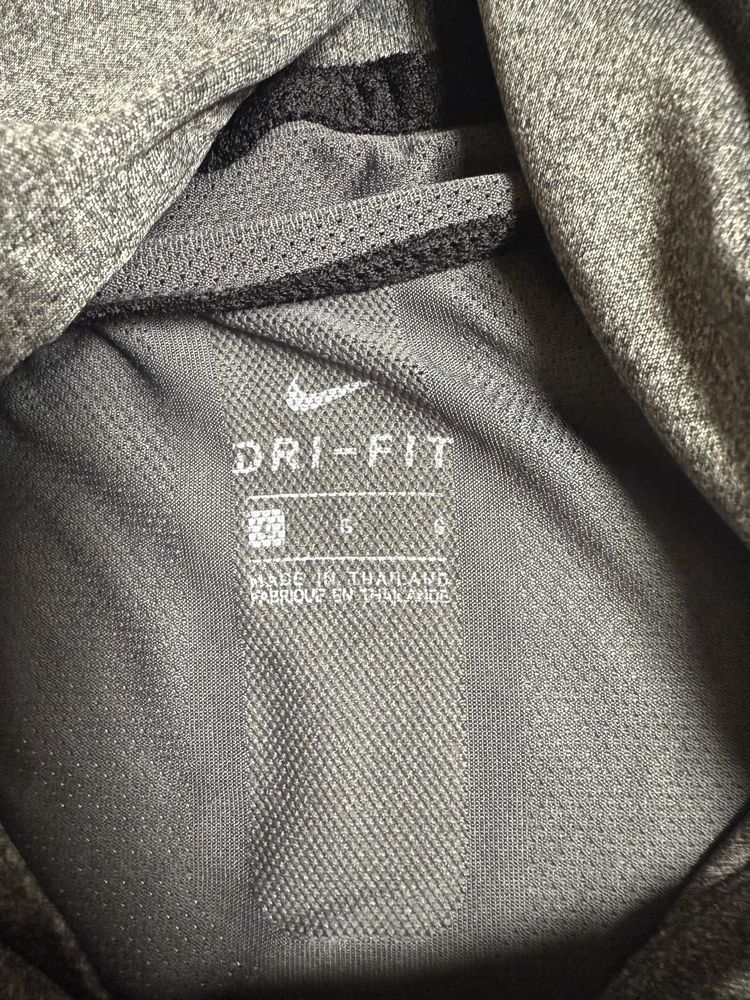 Дамска спортна блуза nike