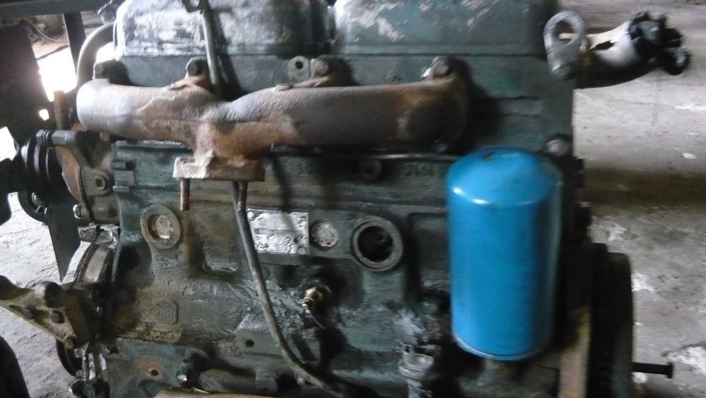 vind bloc belarus in 4/ 1025  si bloc motor u 650 din 2004