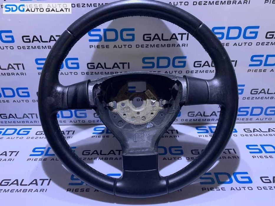 Volan din Piele in 3 Spite VW Passat B6 2005 - 2010 Cod: 3C0 419 091 AG / 3C0419091AG