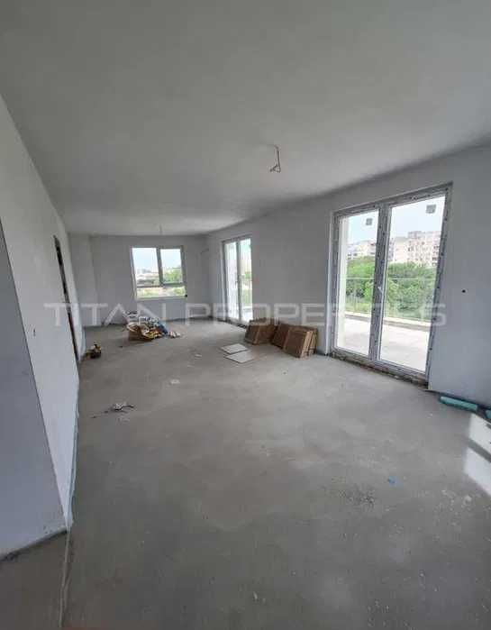 Продава се Тристаен апартамент в Пловдив, Остромила - 139 кв.м за 1331 €/кв.м - Снимка #13