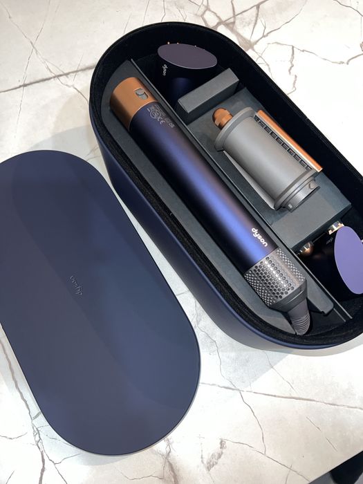 Продам Dyson состояние отличное