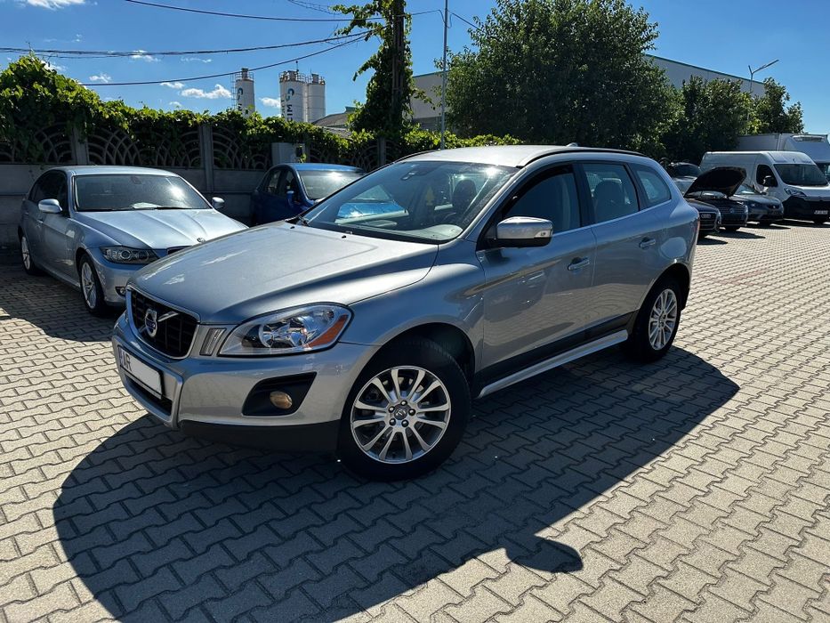 2010 Volvo XC60 4x4 - 2.4D 205CP - Automat * Clima * Portbagaj El.