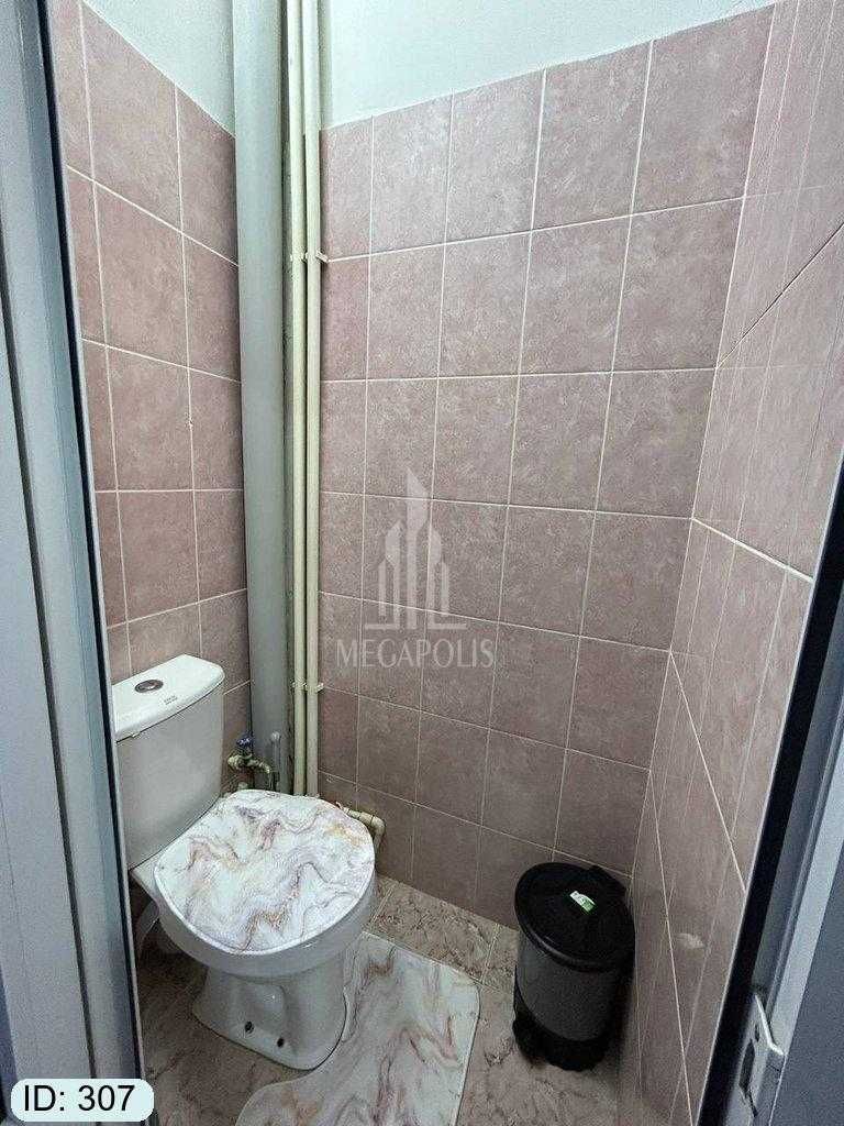 №307 6 mikr Alpomish tomonda 2 xona kvartira sotiladi