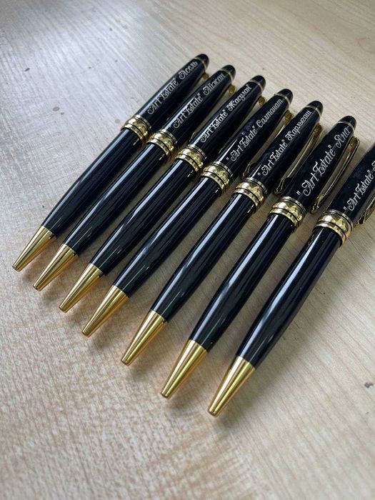 Именные ручки с гравировкой — корпоративные новогодние подарки мерч 33