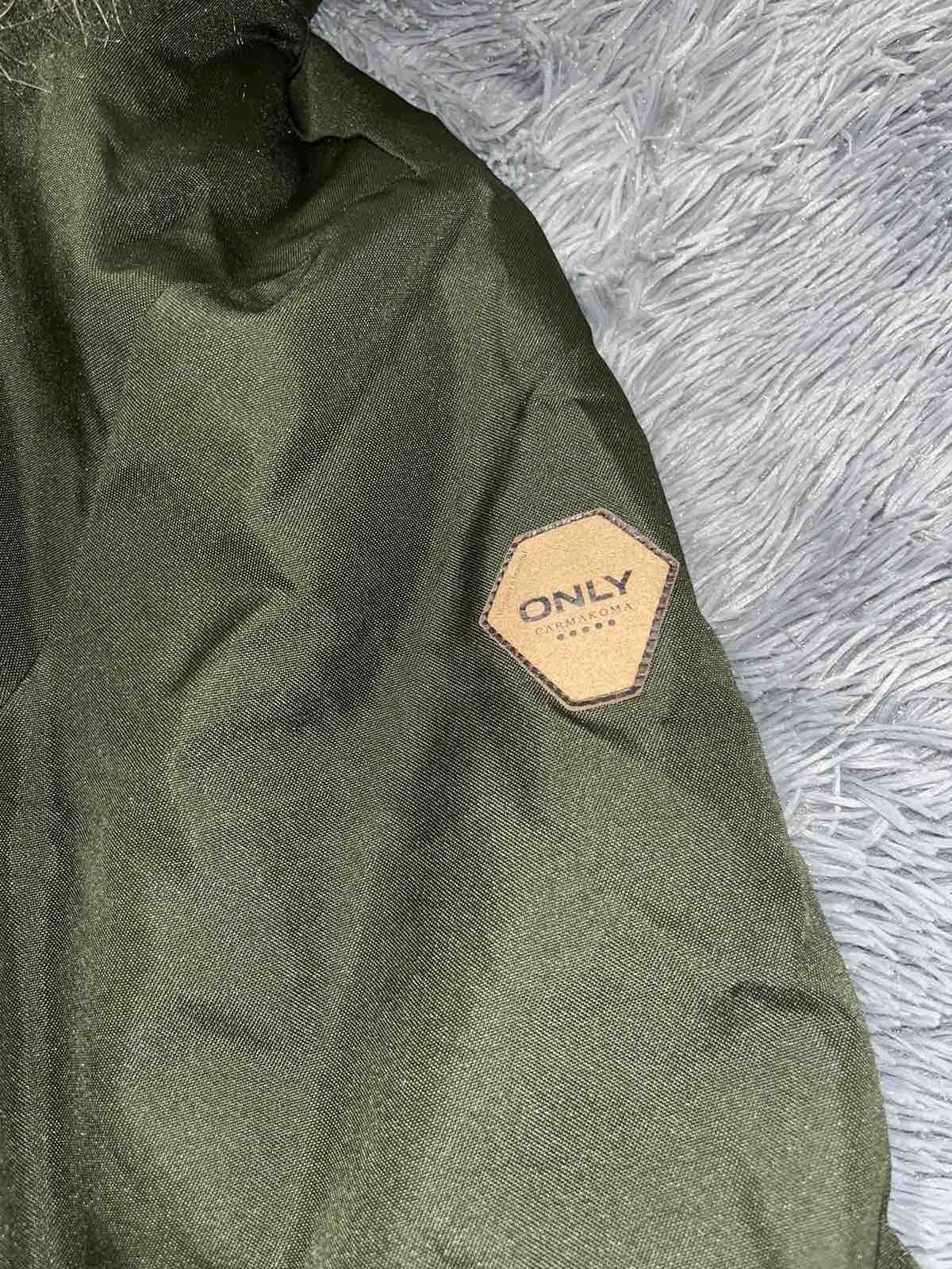 Дамско зимно яке ONLY