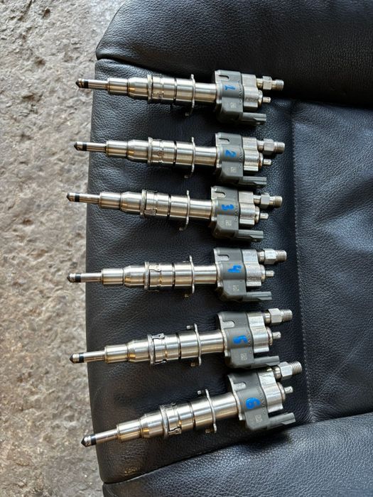 Injector benzina bmw