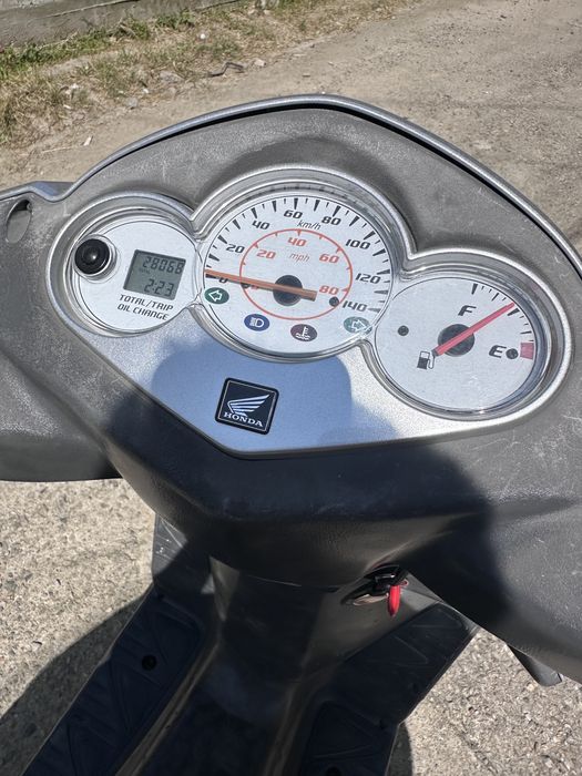 Honda Dylan 125      Se vinde!!!
