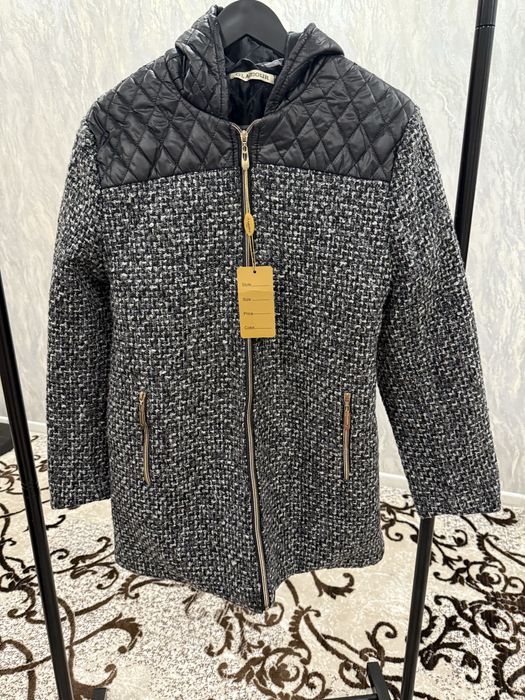 Продам женскую пальто. Новый. 35000