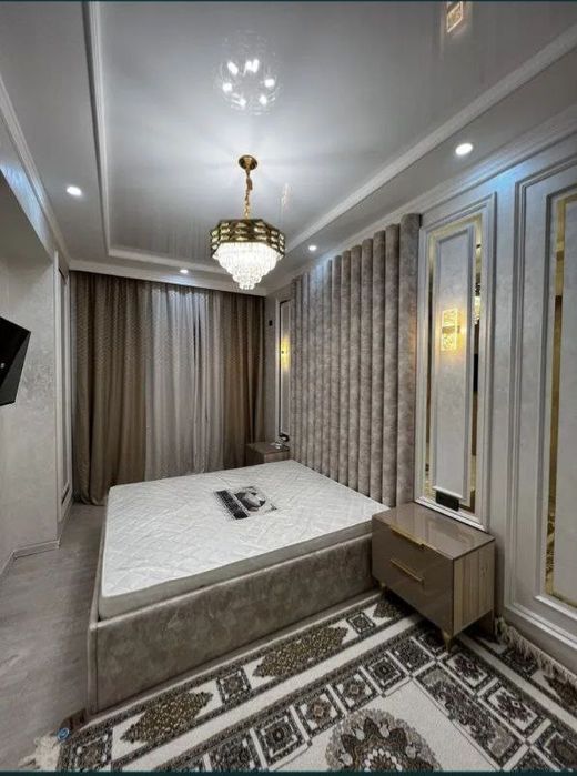 Квартира на целковской, продаю