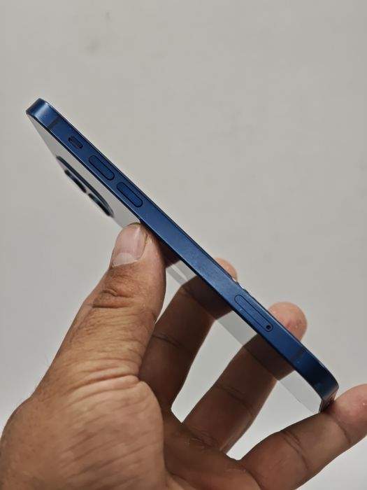iPhone 12 64 Blue