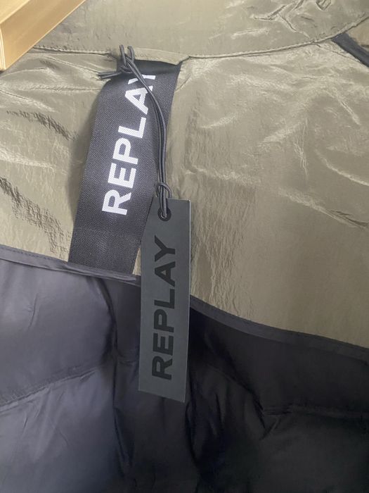Geaca Parka replay