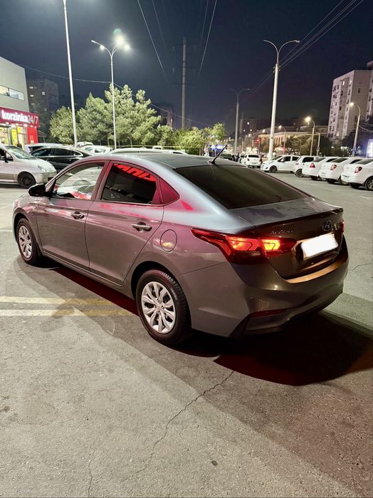 Hyundai accent AT