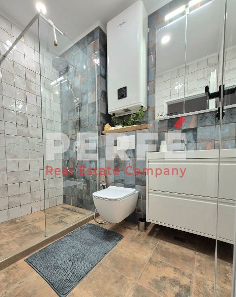 Продава се Двустаен апартамент в Бургас, Сарафово - 65 кв.м за 2385 €/кв.м - Снимка #8