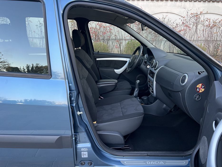Dacia Logan Mcv 7 locuri 1.6 16V 105 CP Doar cu 34.000 Km Exemplar !!