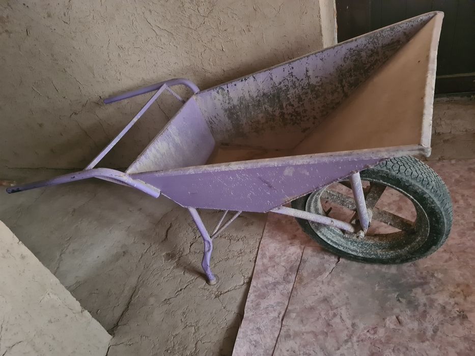 Срочнр продам тачку араба