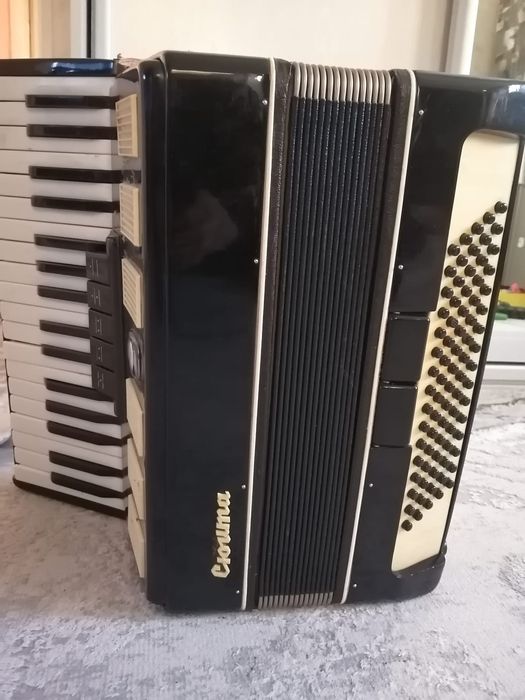 Продам Аккордеон