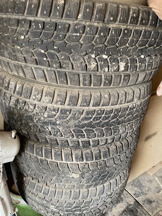 Покрышки зима 225/65/17