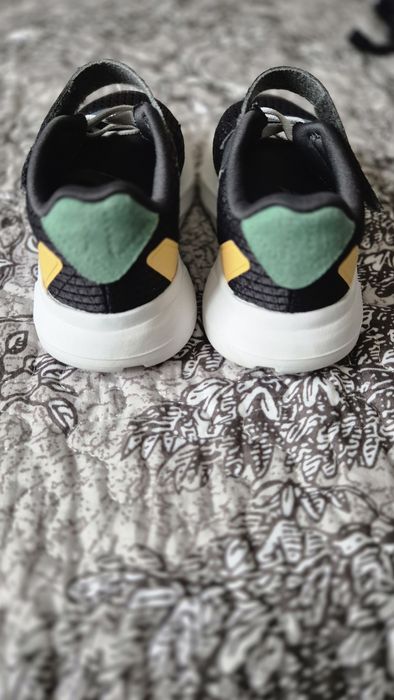 Adidas copii marimea 26