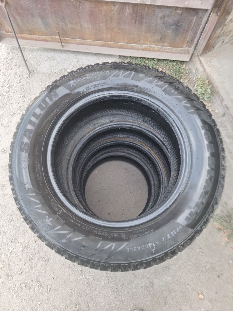 Продам шину зимную