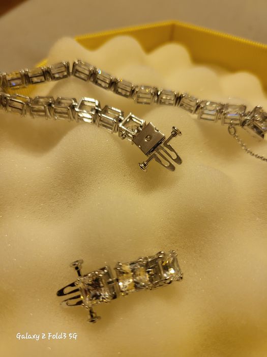 Swarovski тенис гривна.