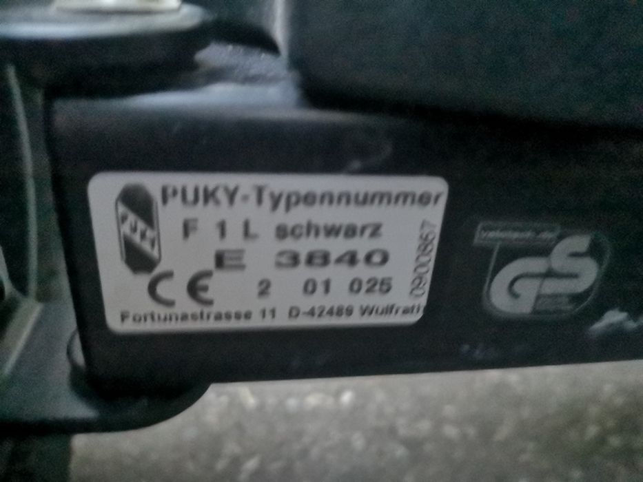 Cart/Kart cu pedale PUKY F1 pt. copii 6 la 12 ani negru