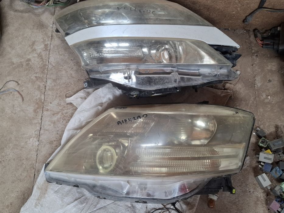 Фара тойота альфард