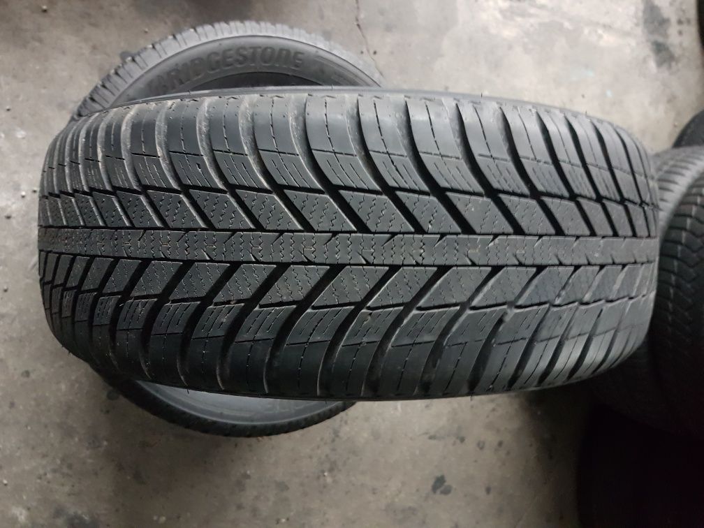 Nexen 215/55 R17 98V M+S all seson