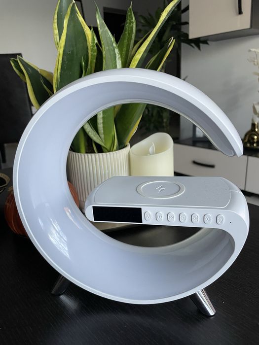 Lampa Smart MultiColor, Ceas, Boxa si Incarcator Wireless