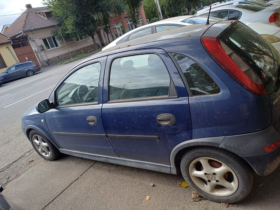 Vând Opel corsa c