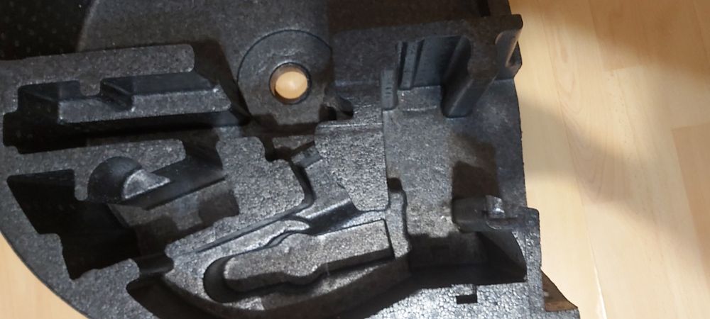 Suport roata portbagaj