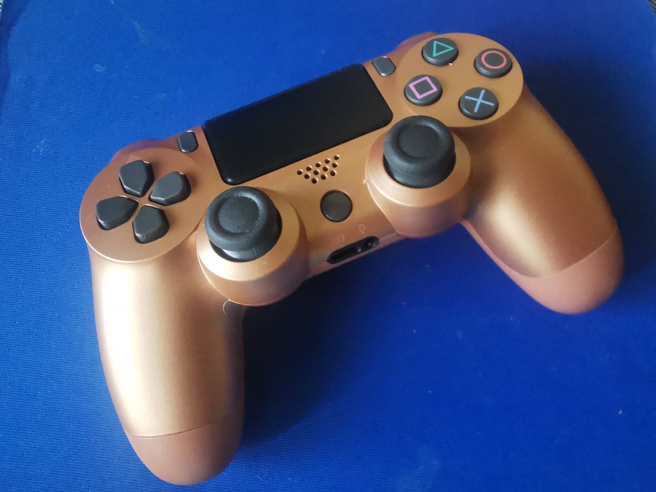 Controller PS4 Gold edition