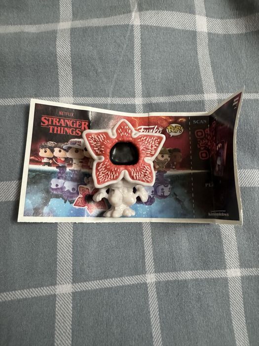 Обмен Kinder Joy Stranger Things