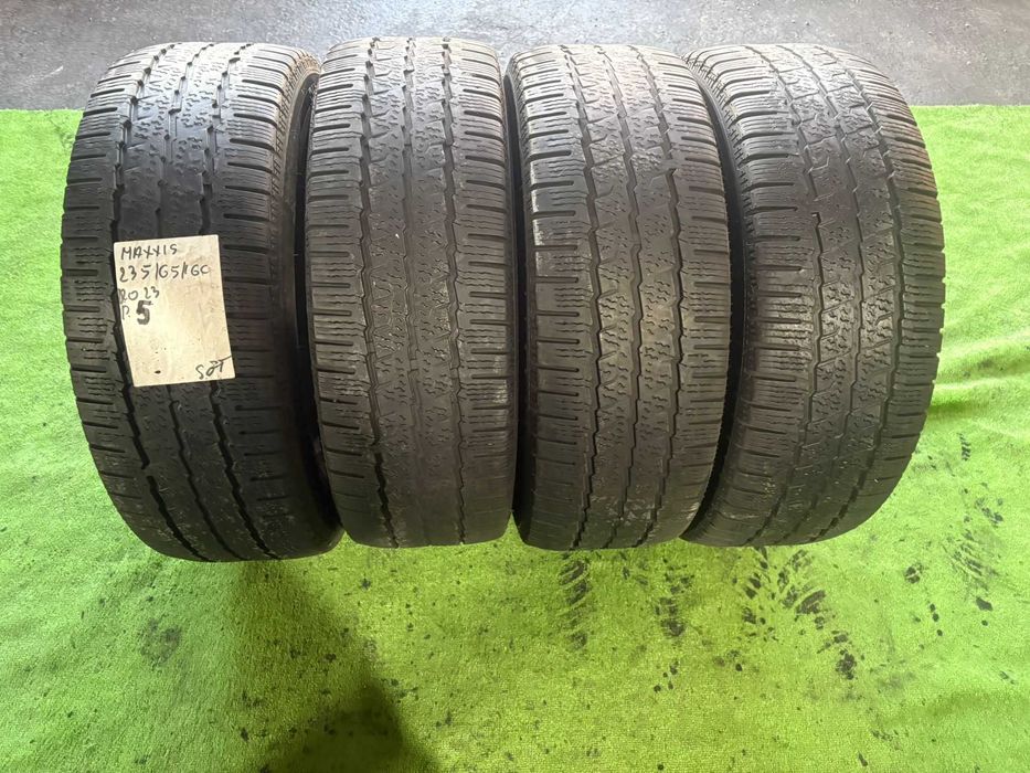 Anvelope Iarna 235/65/16C Maxxis