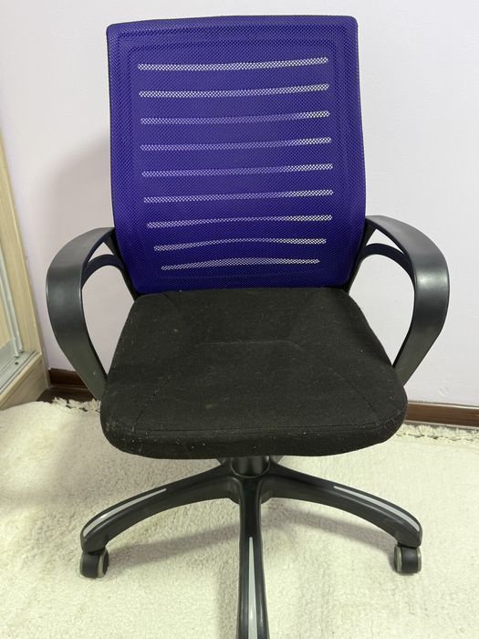 Кресло на колесиках