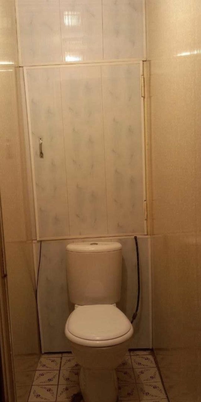 Продается 4х комнатная квартира ТТЗ  Ахмад Югнаки.