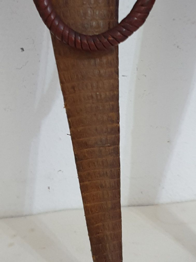 Pumnal vintage african