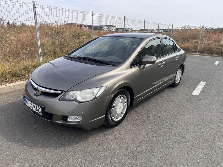 Vând Honda Civic hibrid