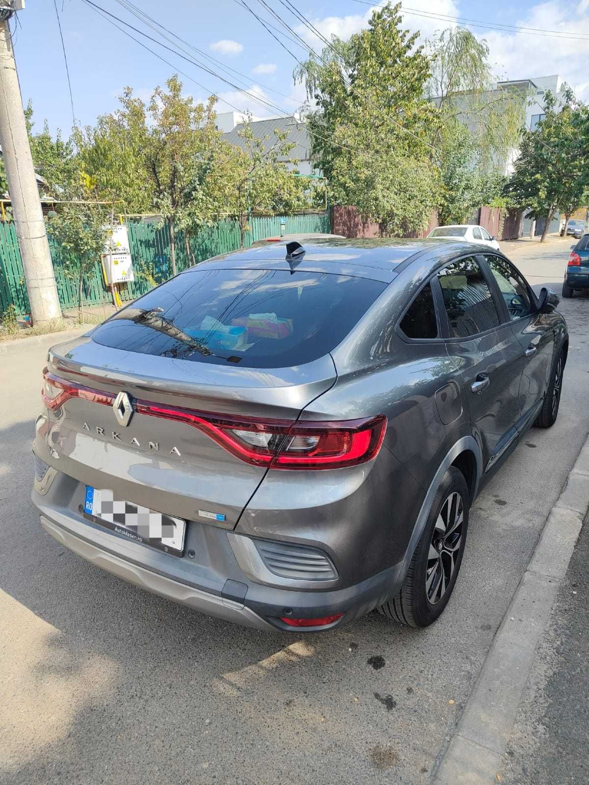 Vând Renault Arkana