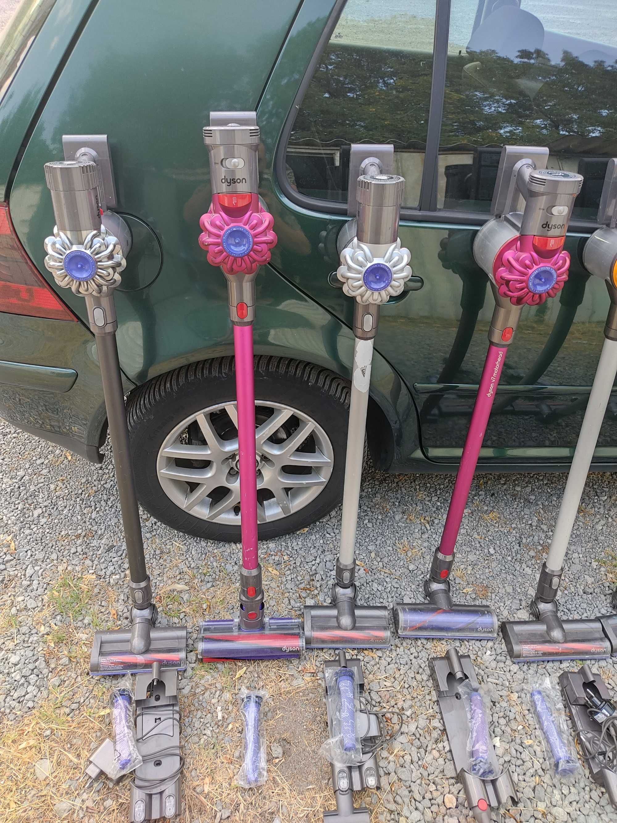 Dyson прахосмукачки и други