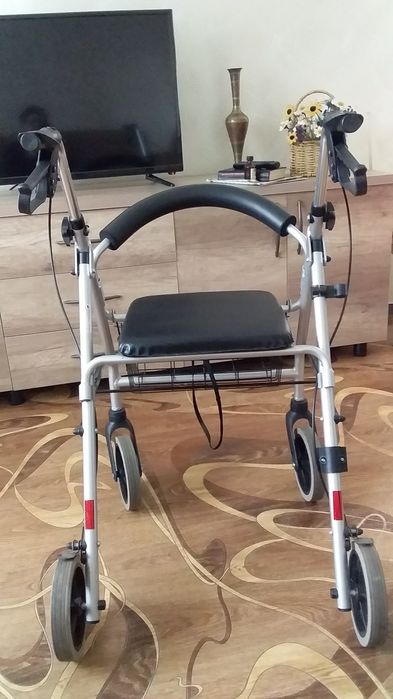 Ходунки ролатор складные