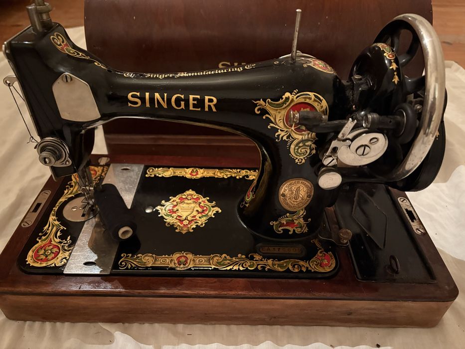 Шевна машина Singer
