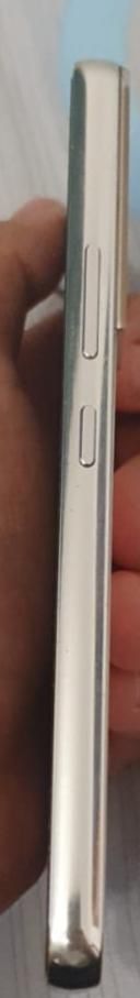 Vand/Schimb “Samsung Galaxy S22 “cu Iphone pro