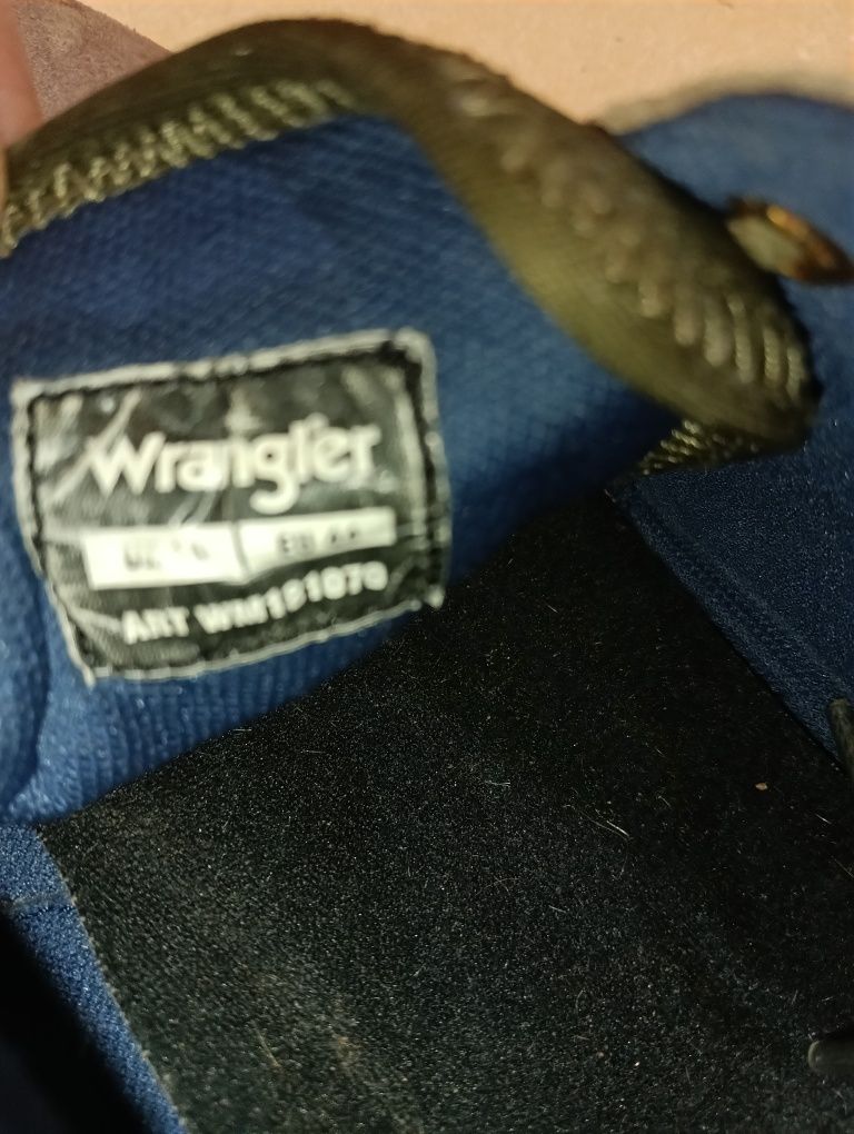 Wrangler N 44 кожени - 27 лв