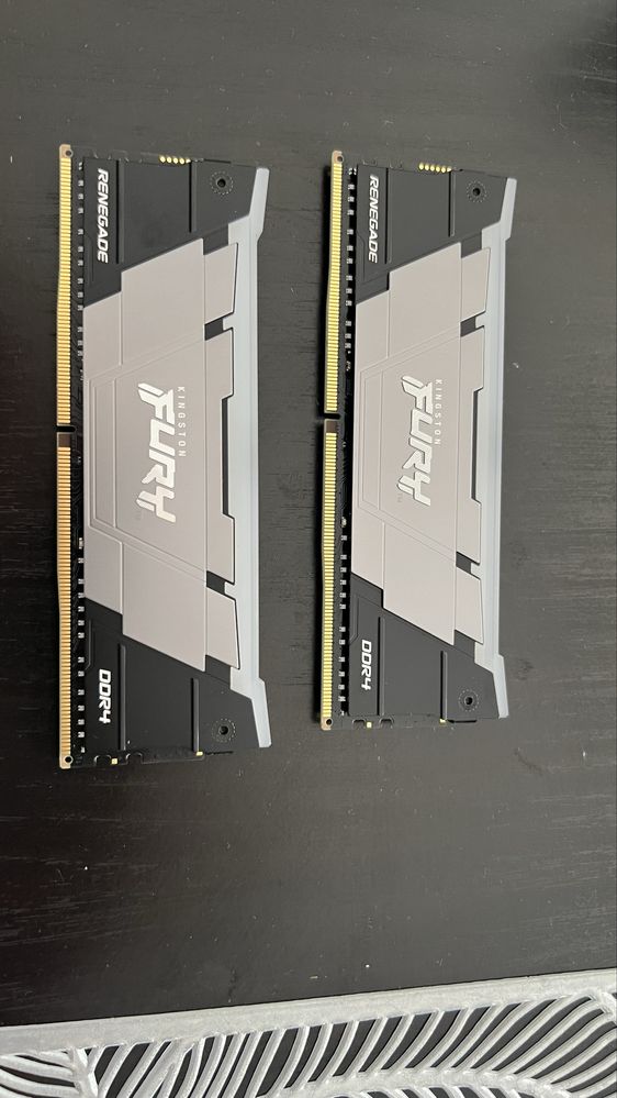 Рам памет Kingston fury renegade ddr4 2x8GB 3200mhz