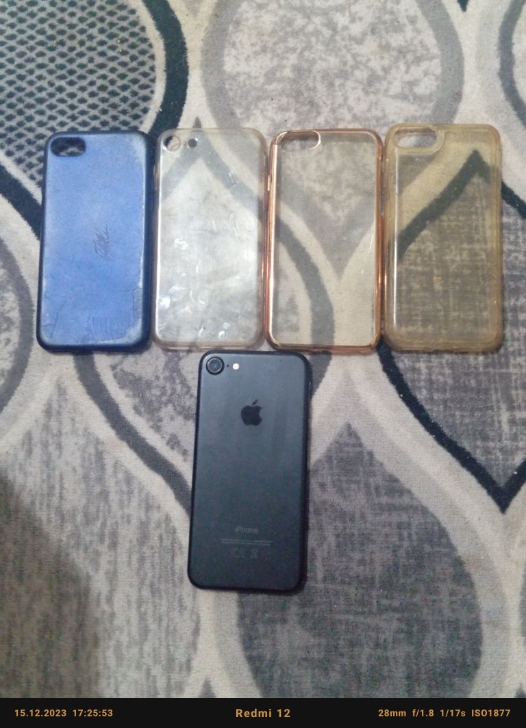 Продавам Iphone 7