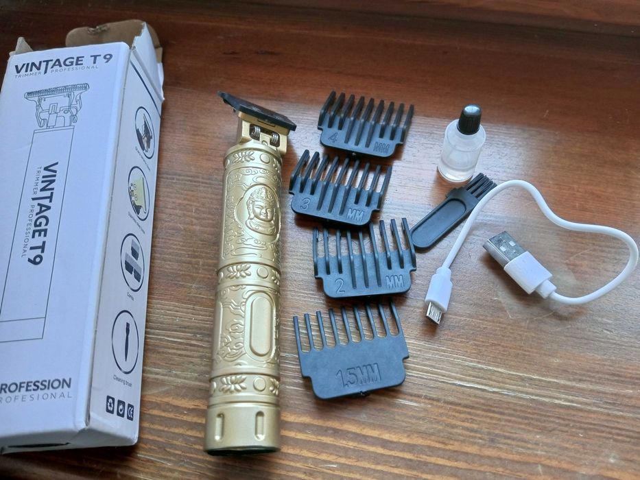 Продам электрическую бритву